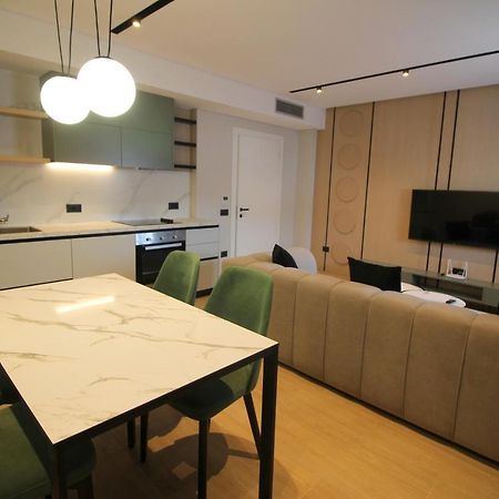 "The View" Luxury Apartments Sarandë 外观 照片