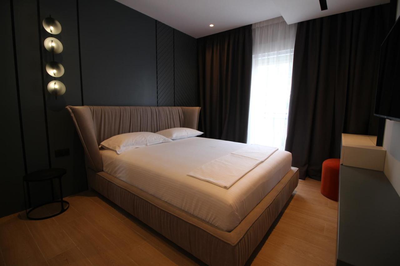 "The View" Luxury Apartments Sarandë 外观 照片
