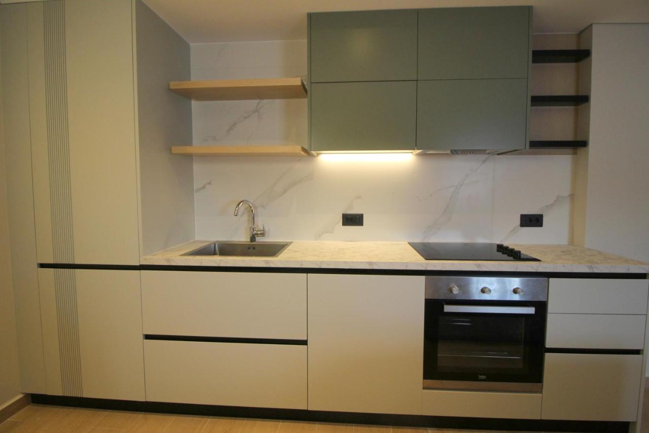 "The View" Luxury Apartments Sarandë 外观 照片