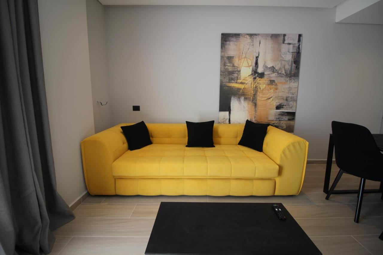 "The View" Luxury Apartments Sarandë 外观 照片
