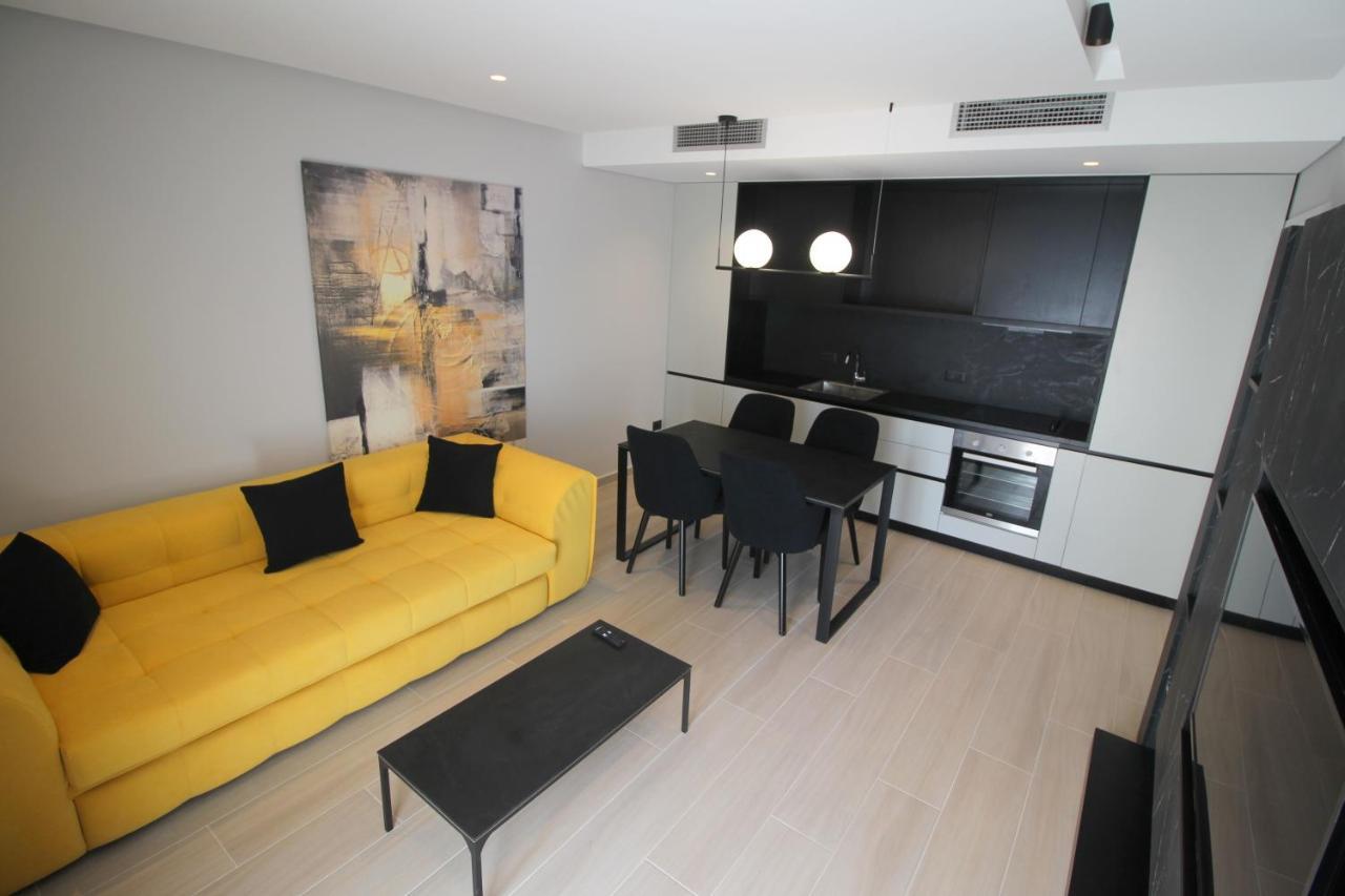"The View" Luxury Apartments Sarandë 外观 照片
