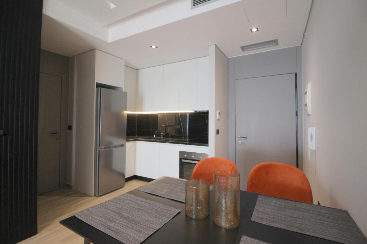 "The View" Luxury Apartments Sarandë 外观 照片