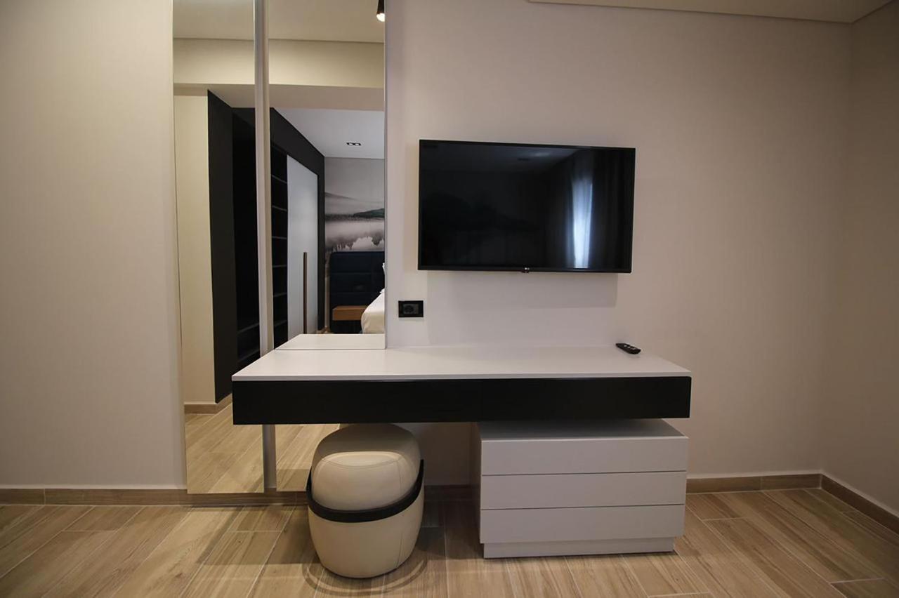 "The View" Luxury Apartments Sarandë 外观 照片
