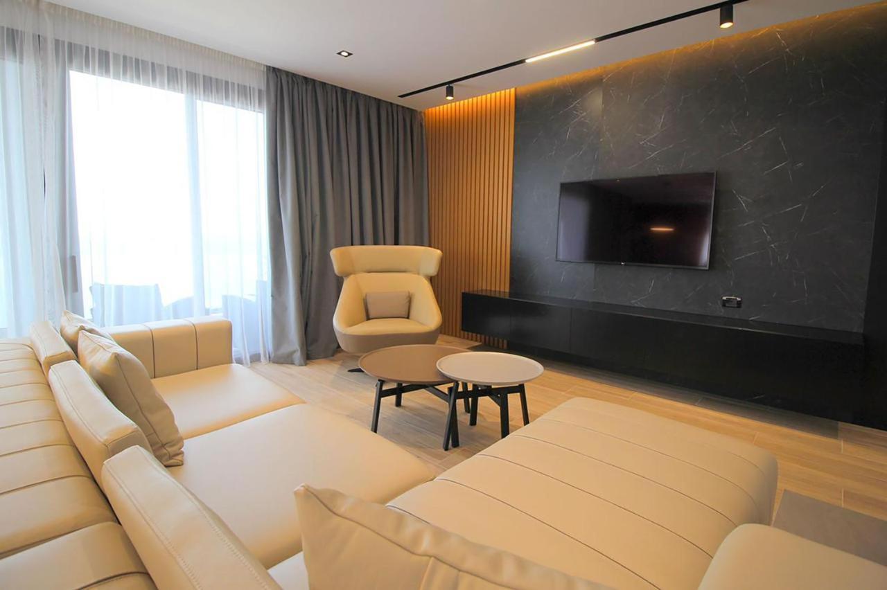 "The View" Luxury Apartments Sarandë 外观 照片