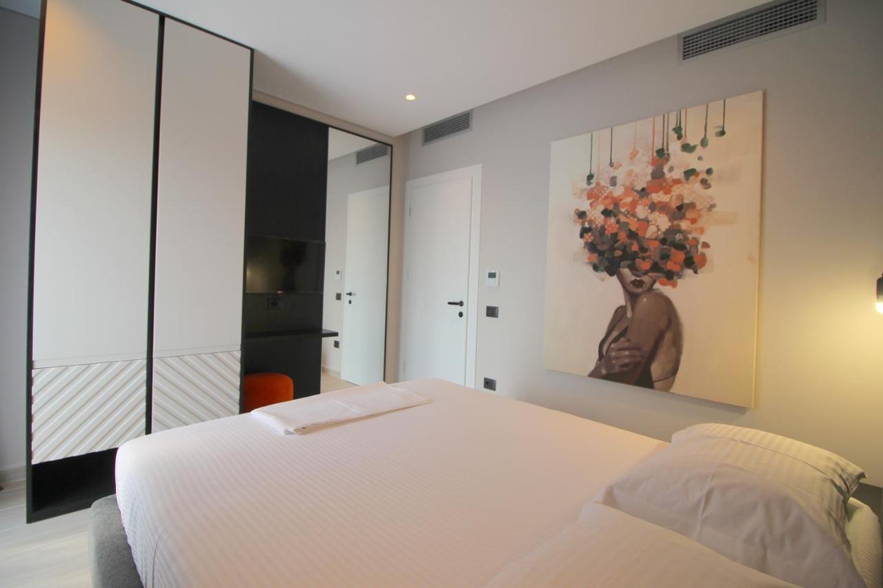 "The View" Luxury Apartments Sarandë 外观 照片