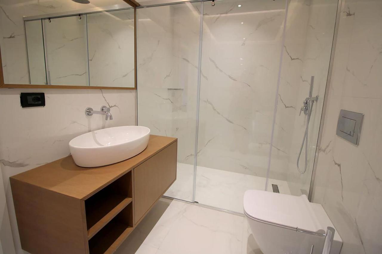 "The View" Luxury Apartments Sarandë 外观 照片