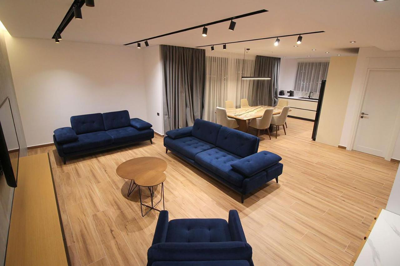 "The View" Luxury Apartments Sarandë 外观 照片